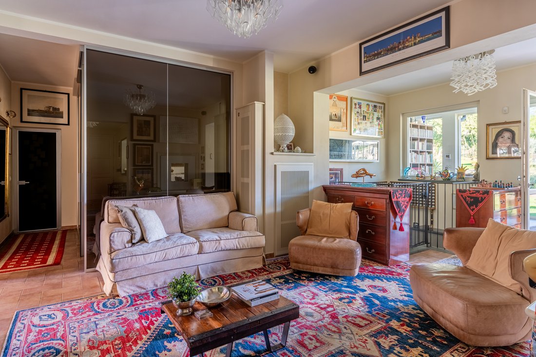 Villa in Camaiore, Tuscany, Italy 4 - 14947193