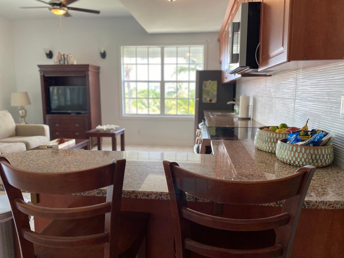 Condo in The Bight Settlement, Caicos Islands, Turks and Caicos Islands 3 - 14949320