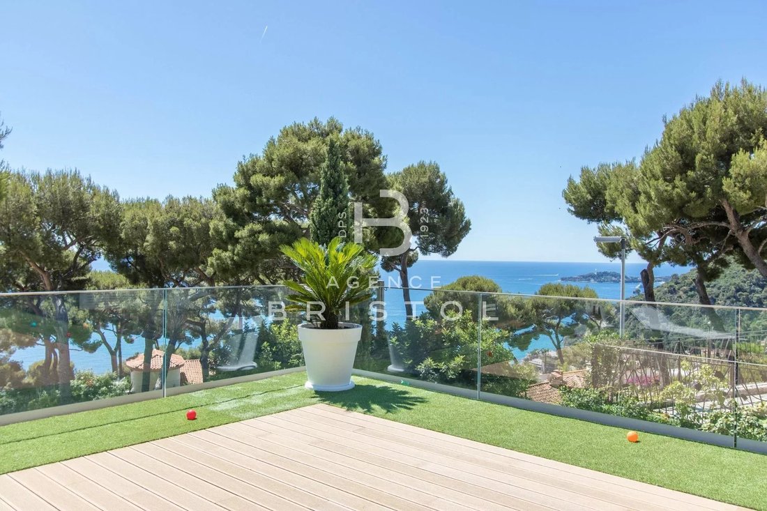 Villa in Èze, Provence-Alpes-Côte d'Azur, France 1 - 14531015
