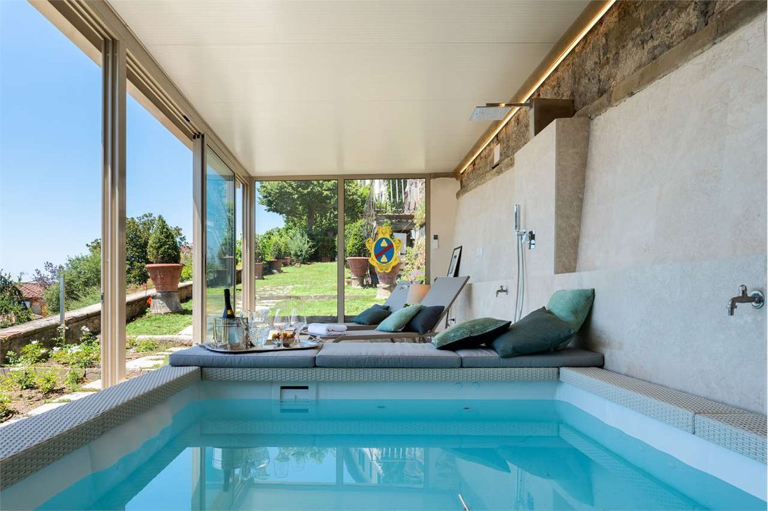 Villa in Fiesole, Tuscany, Italy 3 - 14948900