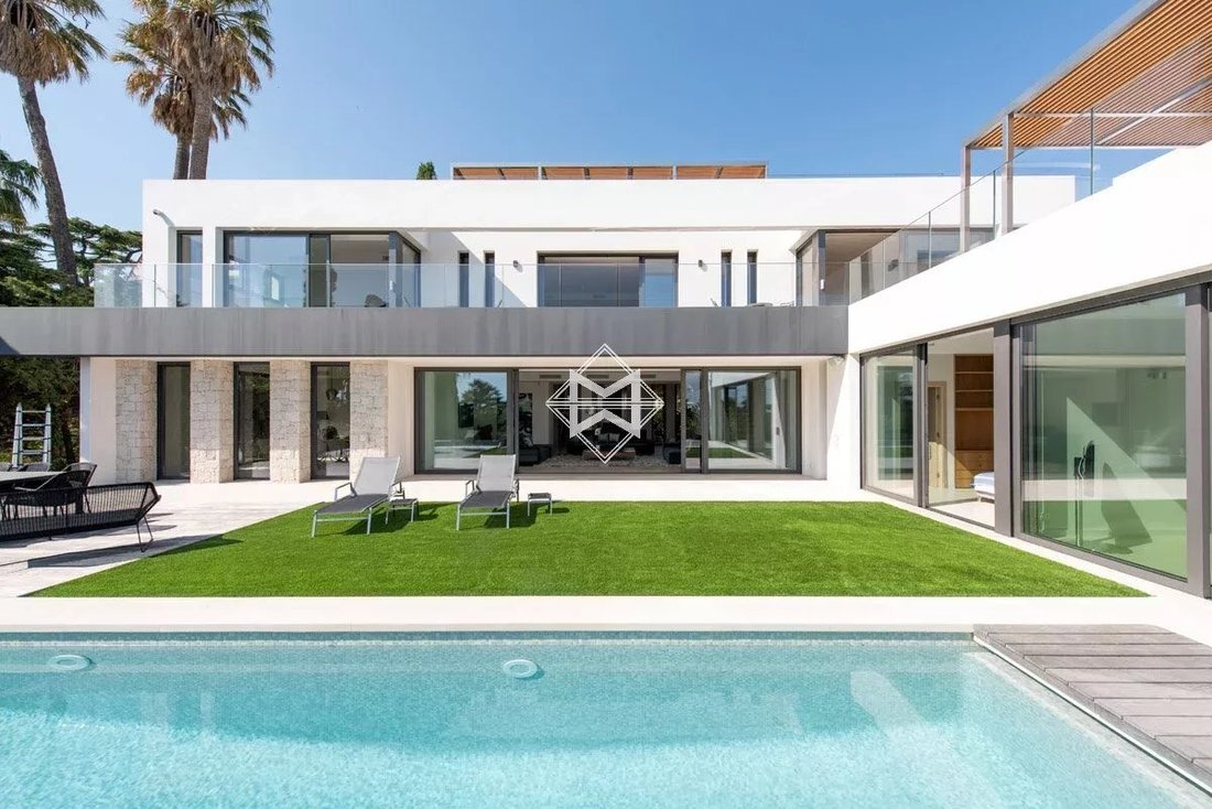 Villa in La Source, Cannes, France 1 - 12682594