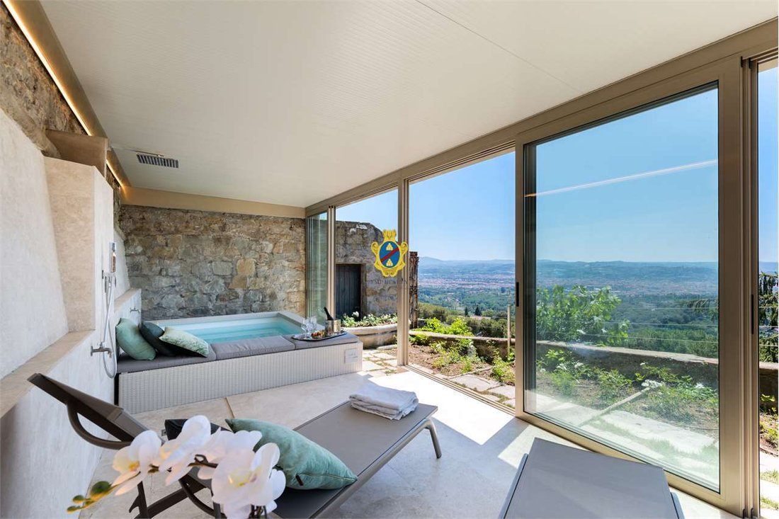 Villa in Fiesole, Tuscany, Italy 4 - 14948900
