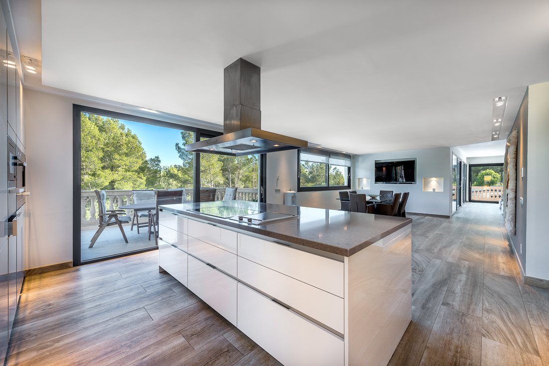 Villa in Son Vida, Palma, Balearic Islands 4 - 14948024