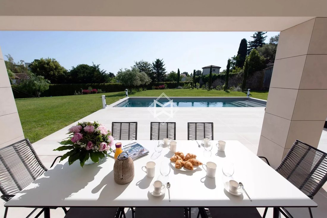 Villa in Antibes, Provence-Alpes-Côte d'Azur, France 4 - 12620389