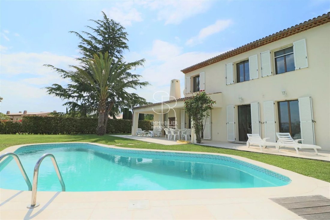 Villa in Vaug, Villeneuve-Loubet, France 3 - 12448585