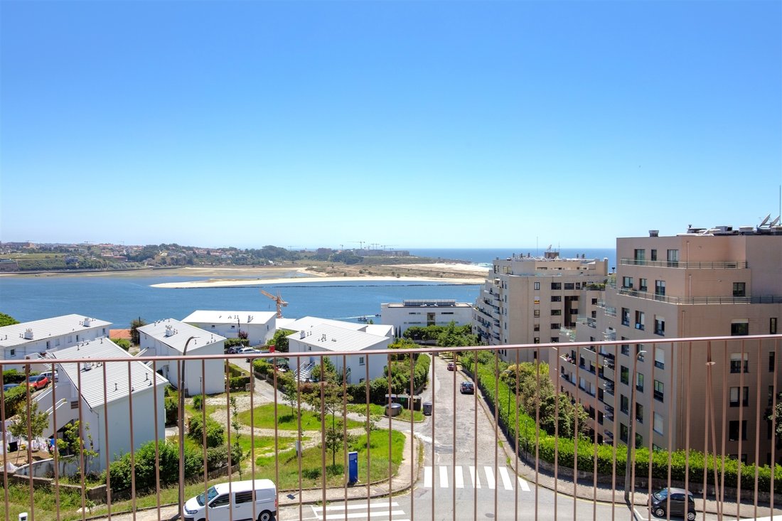 Apartment in Aldoar, Foz do Douro e Nevogilde, Porto District, Portugal 1 - 14948768