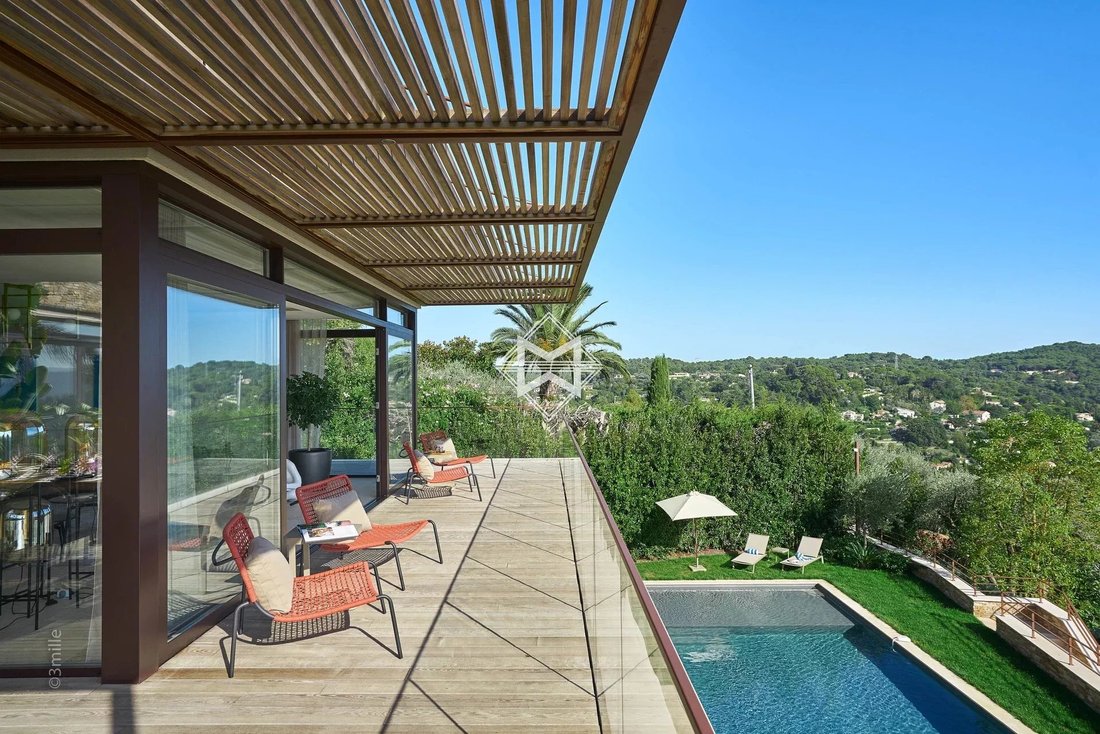 Villa in Mougins, Provence-Alpes-Côte d'Azur, France 4 - 10955370