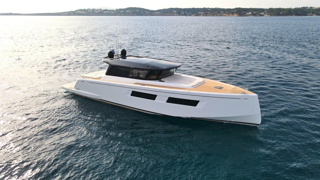 Motor Yacht in France 2 - 14947737