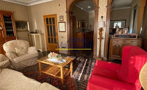 Villa a Centro, Cascina, Toscana 1