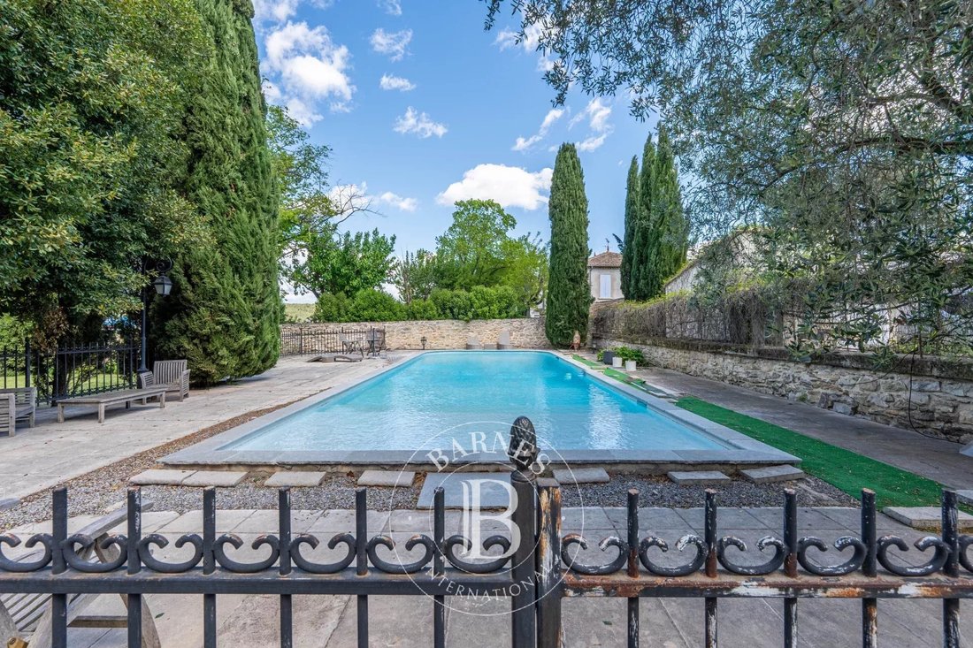 Estate in Capouchiné, Nimes, France 3 - 14532507