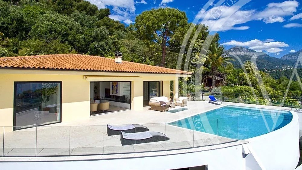 Villa in Cap Martin, Roquebrune-Cap-Martin, France 2 - 13690830
