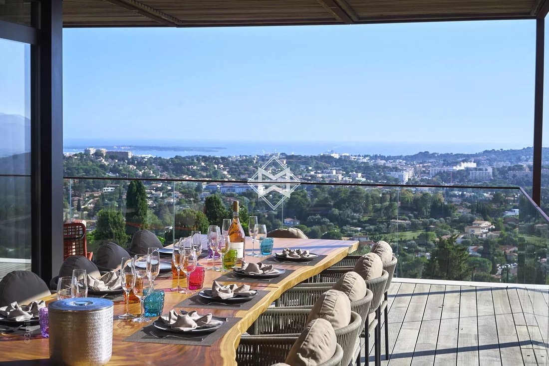 Villa in Mougins, Provence-Alpes-Côte d'Azur, France 5 - 10955370