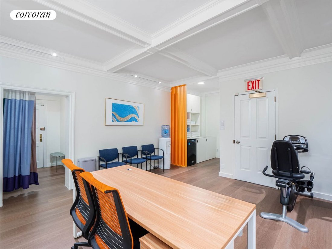 Co Op in New York, New York, United States 3 - 14947352