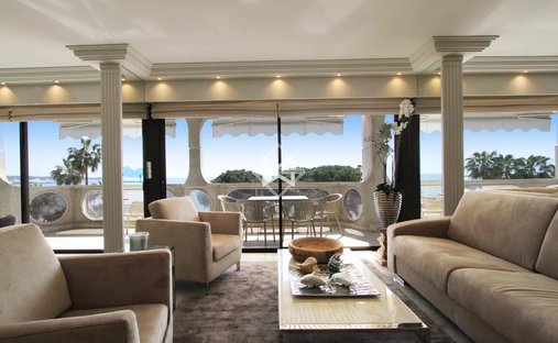 Apartment in La Source, Cannes, France 1