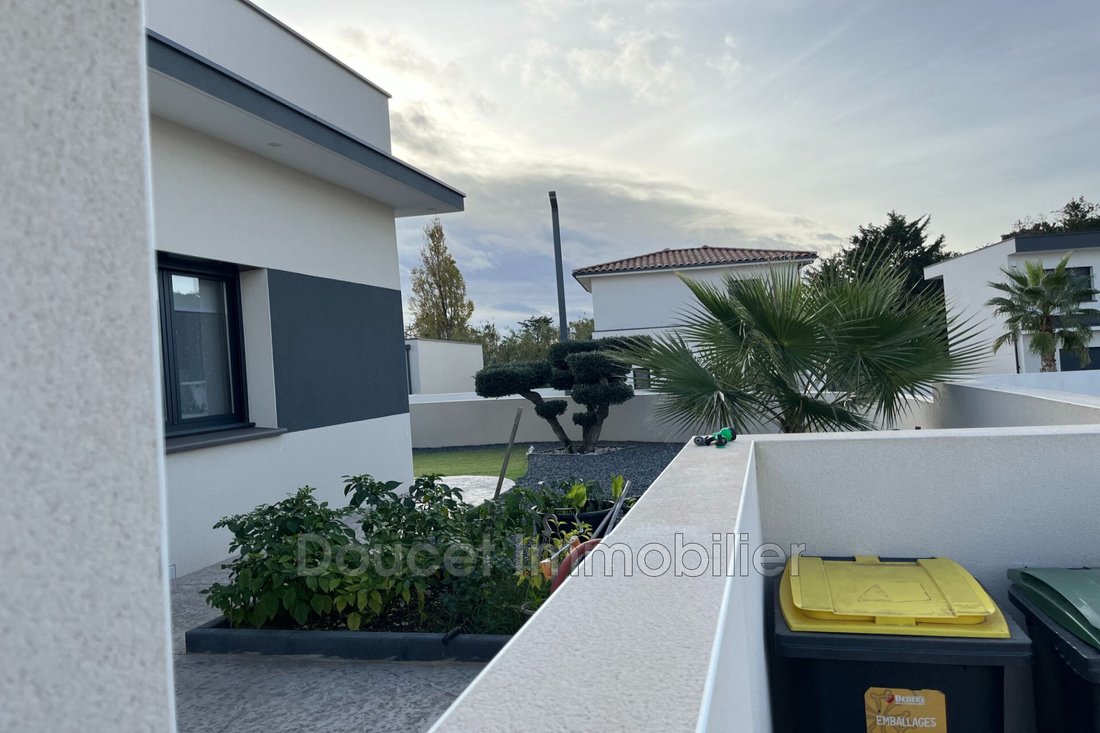 Villa in Ancien Hôpital, Beziers, France 5 - 14947854