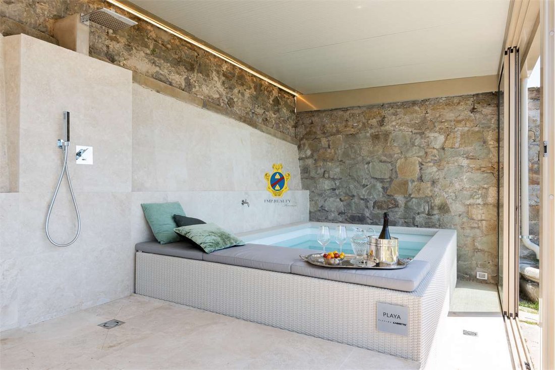 Villa in Fiesole, Tuscany, Italy 2 - 14948900