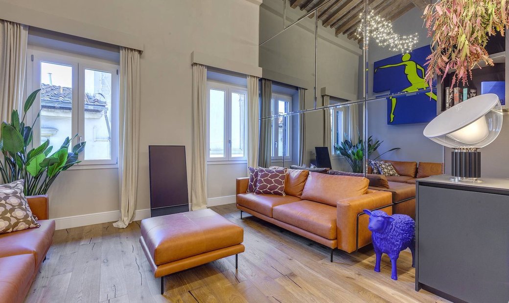 Photo inspiration: Fresh Look at Penthouse With Terrace And Duomo View In Florence Tuscany Italy