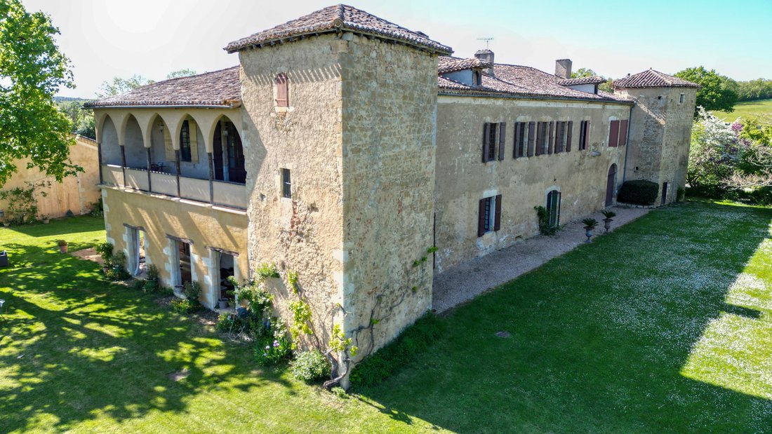 A Renaissance Dream: 15th-Century Château Whispering of Gascony’s Golden Age