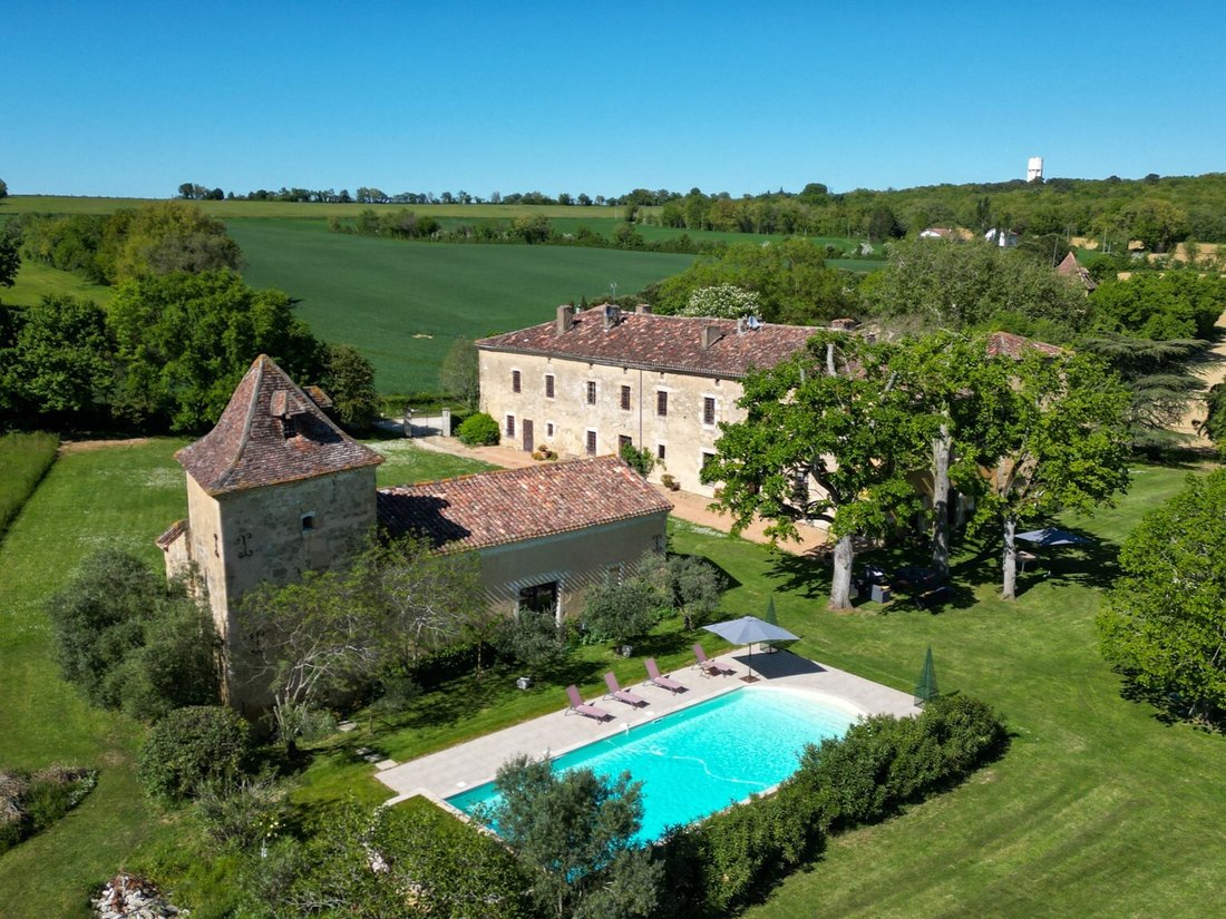 A Renaissance Dream: 15th-Century Château Whispering of Gascony’s Golden Age