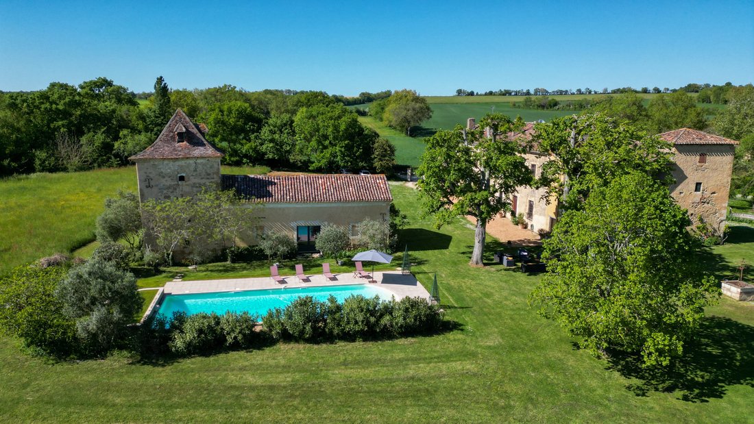 A Renaissance Dream: 15th-Century Château Whispering of Gascony’s Golden Age