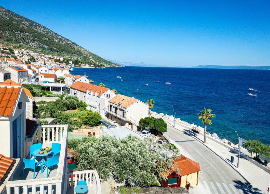 Haus in Dol, Gespanschaft Split-Dalmatien, Kroatien 1 - 14951598