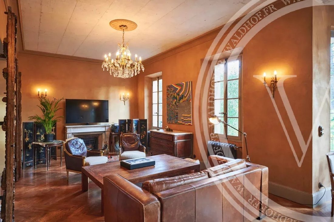 Villa in Croix des Gardes, Cannes, France 5 - 13691046