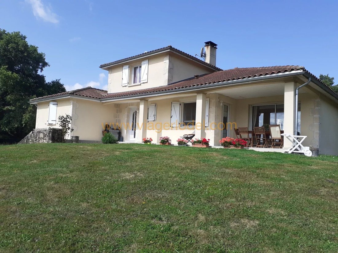 Estate in Saint-Mathieu, Nouvelle-Aquitaine, France 5 - 14778122