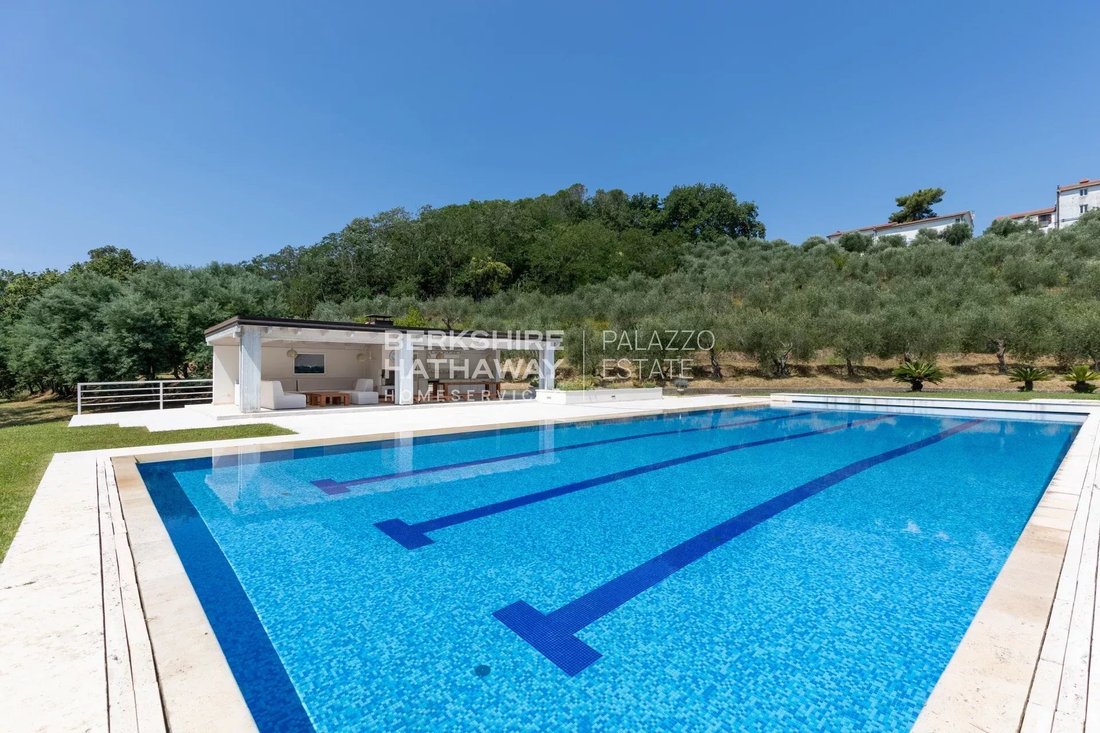 Villa in Massarosa, Tuscany, Italy 1 - 12355646