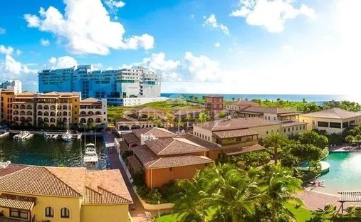 Apartment in Simpson Bay, Sint Maarten 1