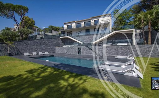 Villa in Cannes, Provence-Alpes-Côte d'Azur, France 1