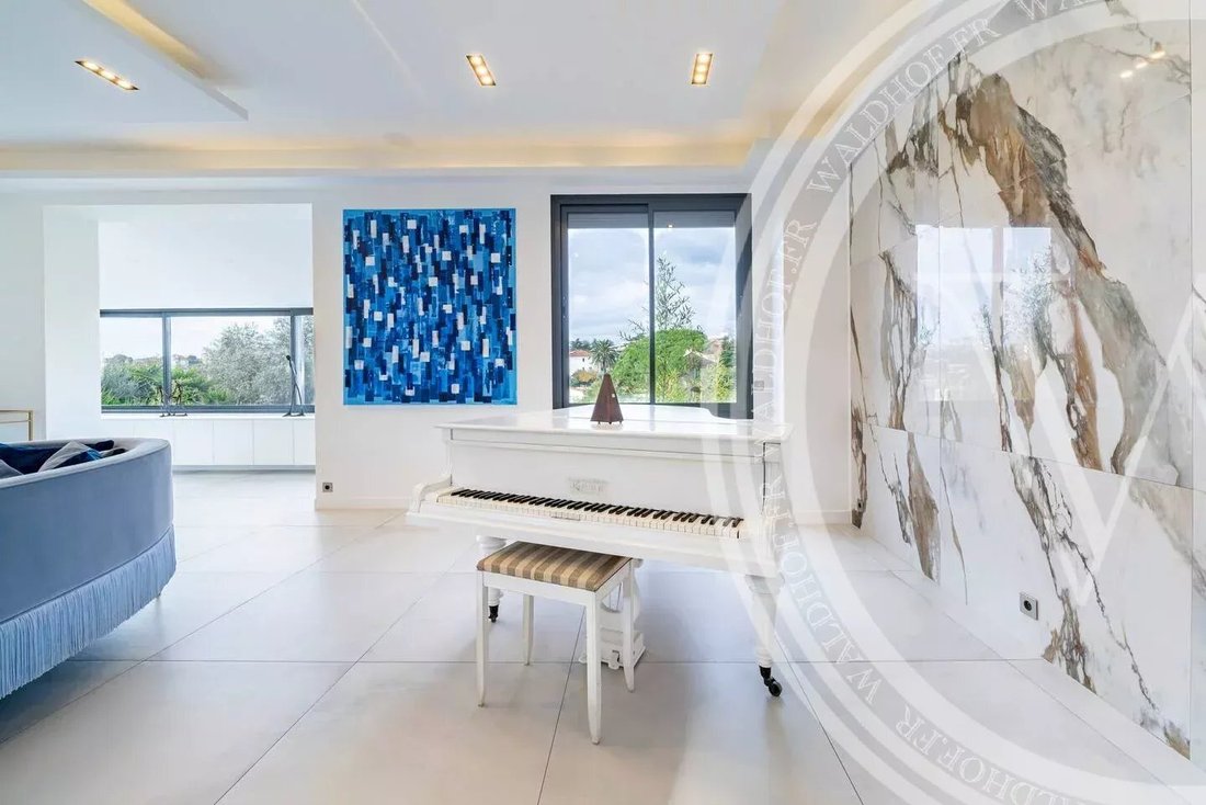 Villa in Broussailles, Cannes, France 4 - 13690914
