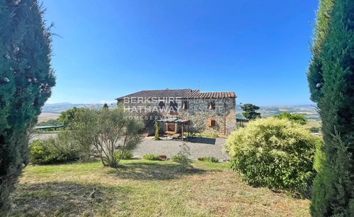 House in Siena, Tuscany, Italy 1