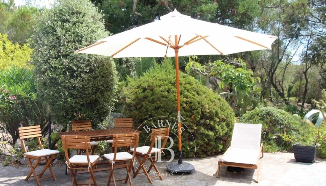 Villa in Lecci, Corsica, France 1 - 12952522