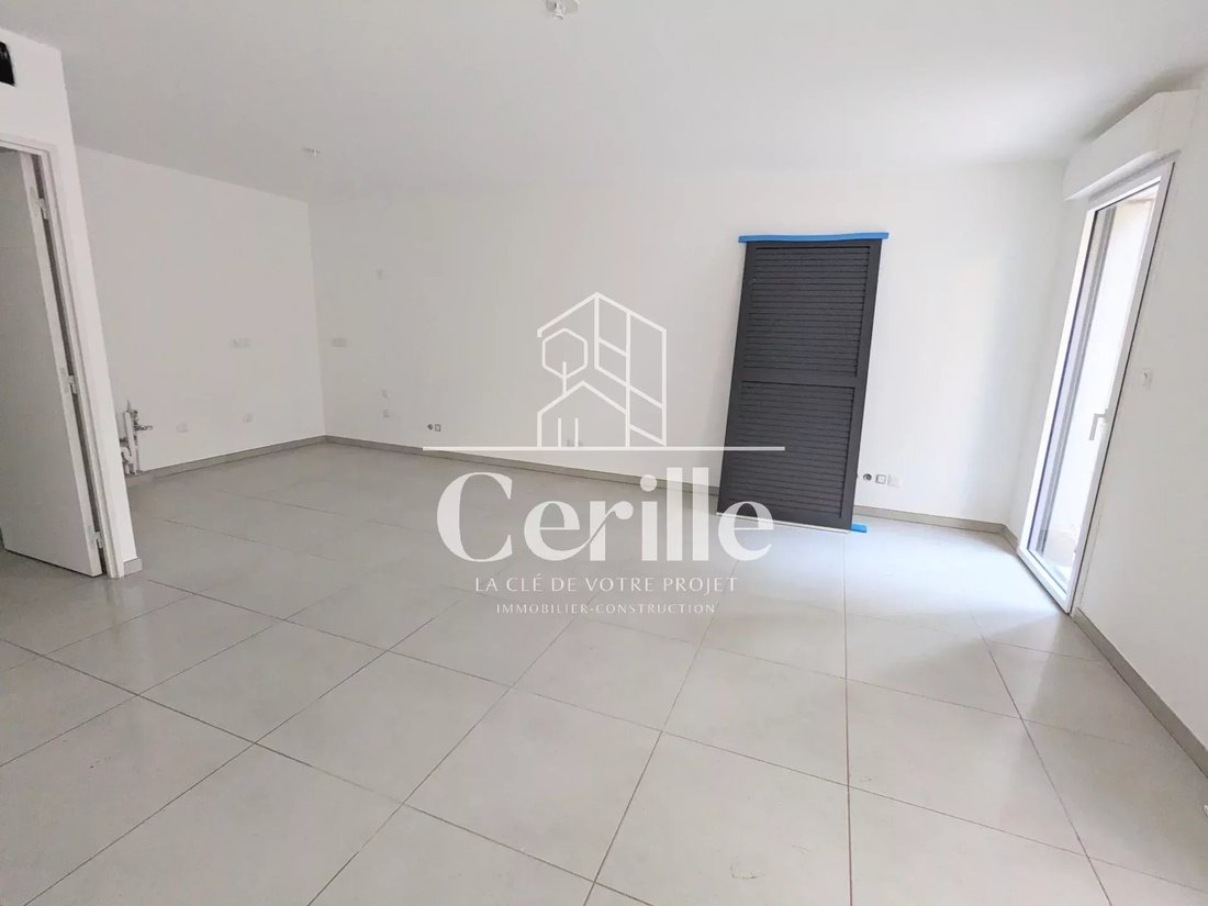 Apartment in Est-Repentance-Les Trois Bons Dieux, Aix-en-Provence, France 2 - 13462584