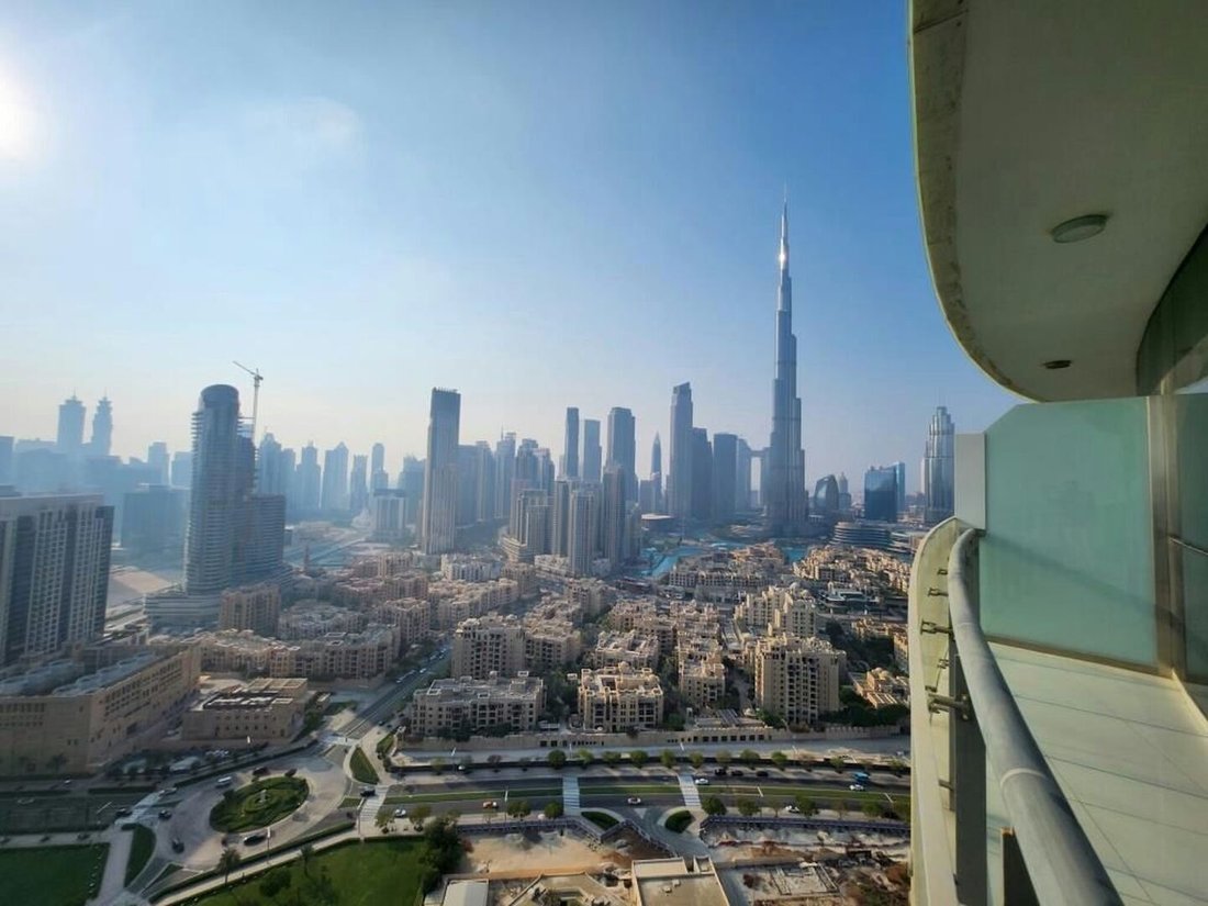 Apartment in Burj Khalifa Lake, Downtown Dubai, Dubai 1 - 14957246