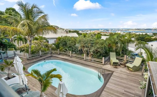 Villa in Cole Bay, Sint Maarten 1
