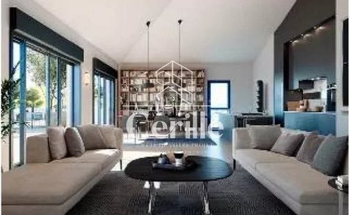 Apartment in Granettes-Jauberte-Sainte Anne, Aix-en-Provence, France 1
