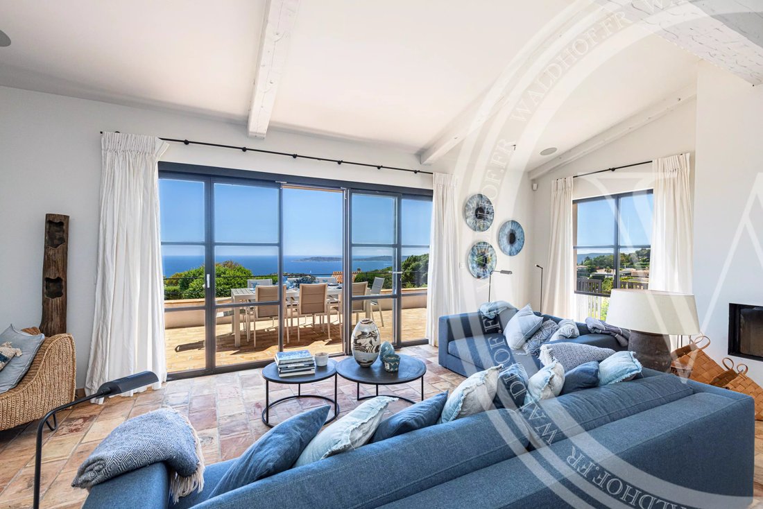 Villa in Grimaud, Provence-Alpes-Côte d'Azur, France 4 - 13691027