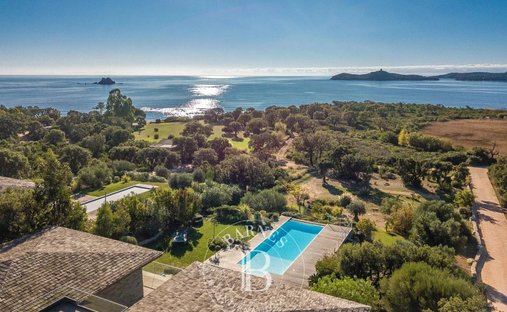 Villa in Zonza, Corsica, France 1
