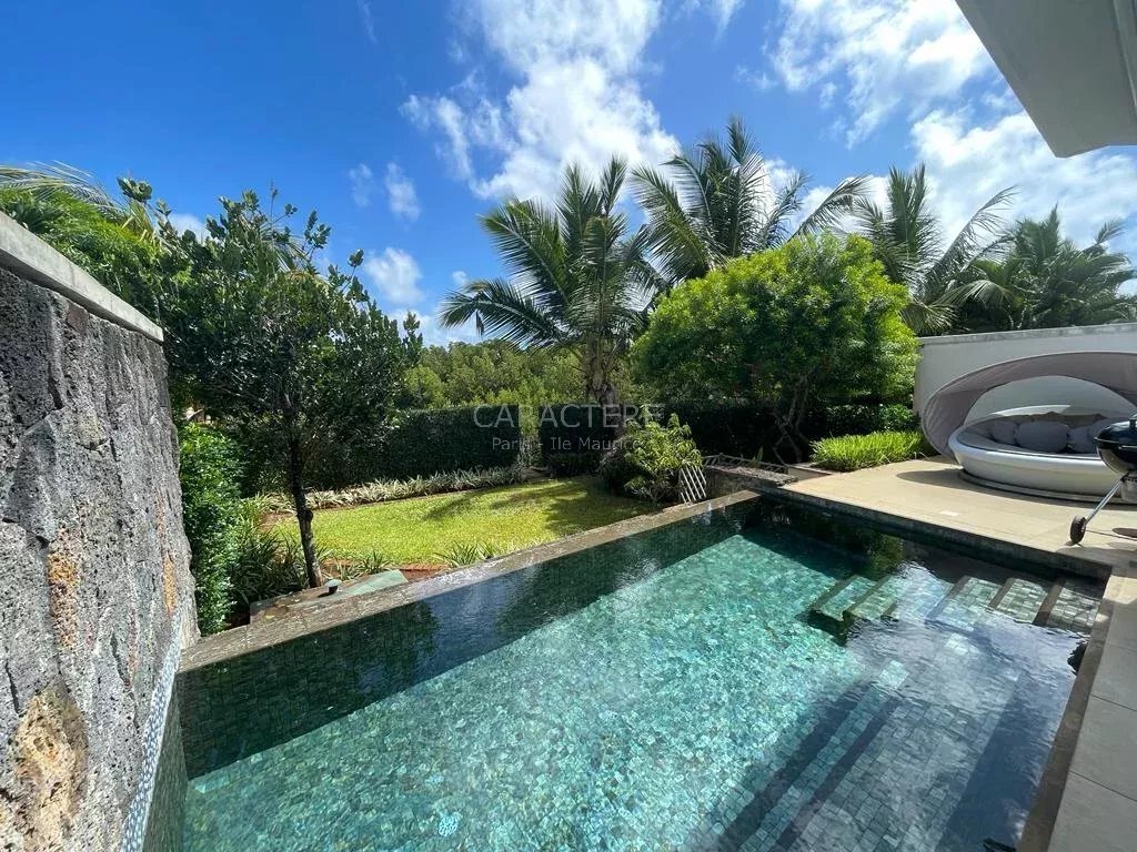 House in Roches Noires, Rivière du Rempart District, Mauritius 1 - 12521988