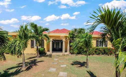 Villa in Upper Prince's Quarter, Sint Maarten 1