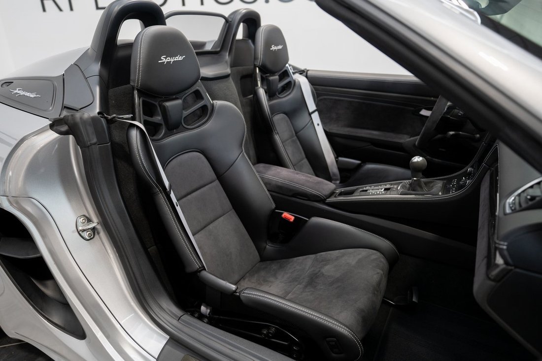Cabriolet in Saint Louis, MO, United States 3 - 14951235