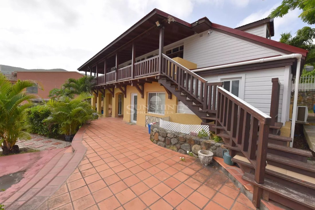 Villa in Cole Bay, Sint Maarten 4 - 13282132