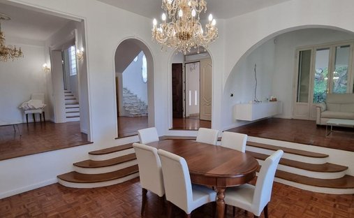 Villa a Asciano, Toscana, Italia 1