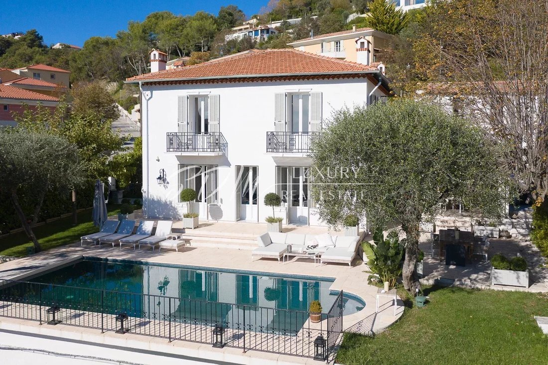 House in Èze, Provence-Alpes-Côte d'Azur, France 1 - 12752567