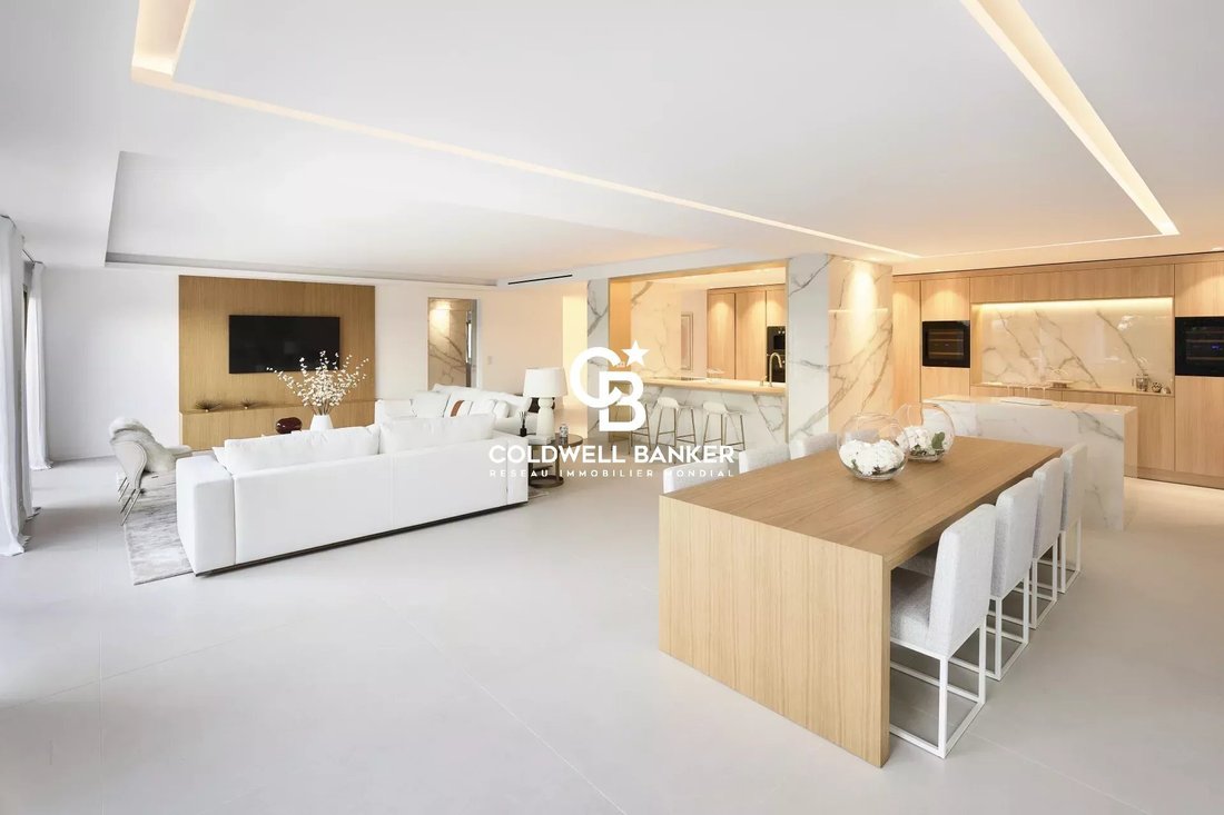 Apartment in Cannes, Provence-Alpes-Côte d'Azur, France 1 - 13475917