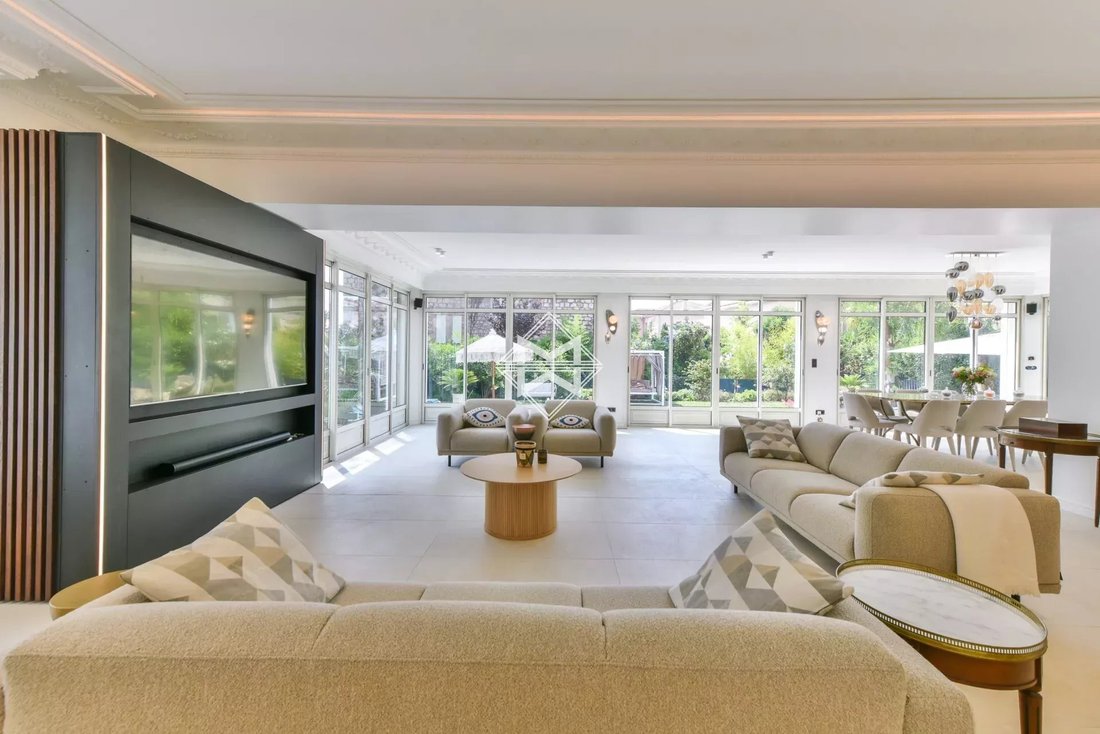 House in La Californie, Cannes, France 4 - 12213943