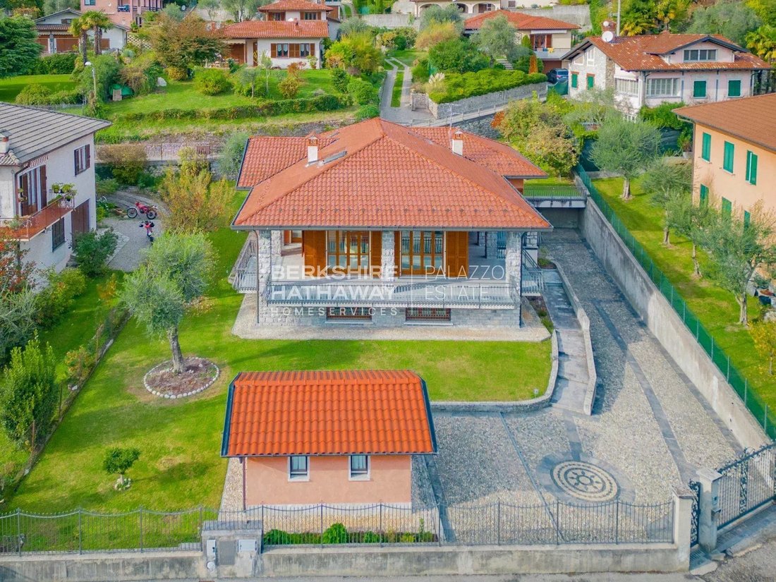 Villa à Lenno, Lombardie, Italie 2 - 12353337