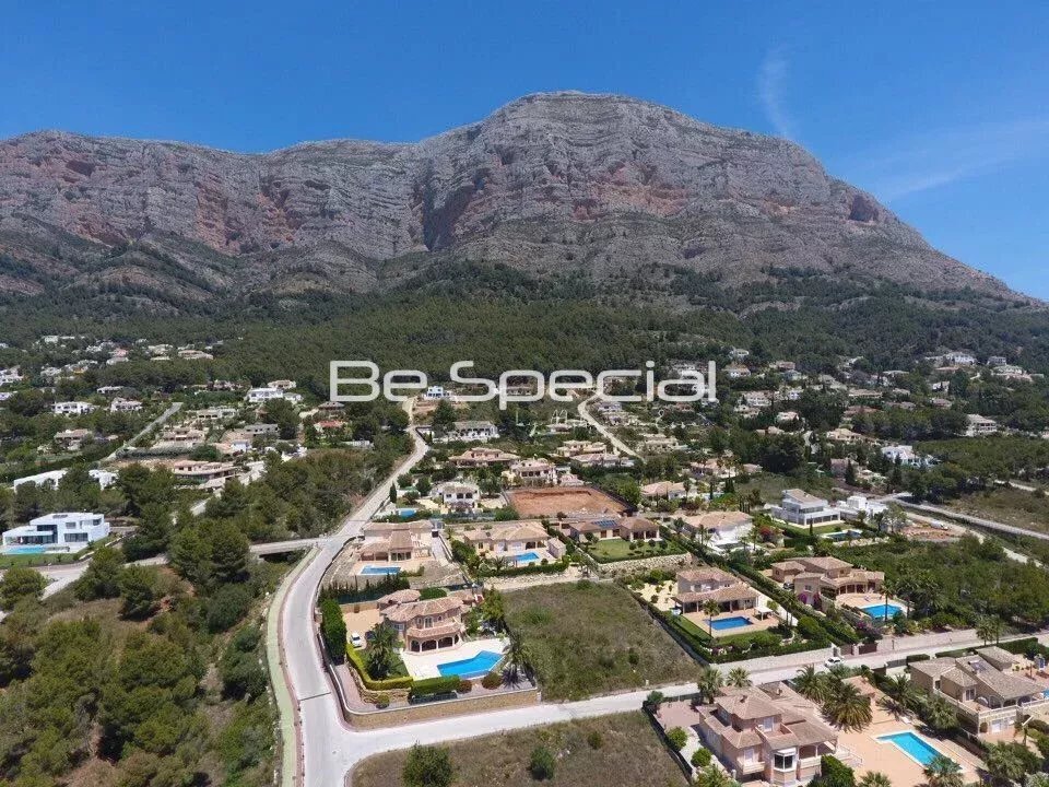 Villa in Alicante, Valencian Community, Spain 4 - 12831183