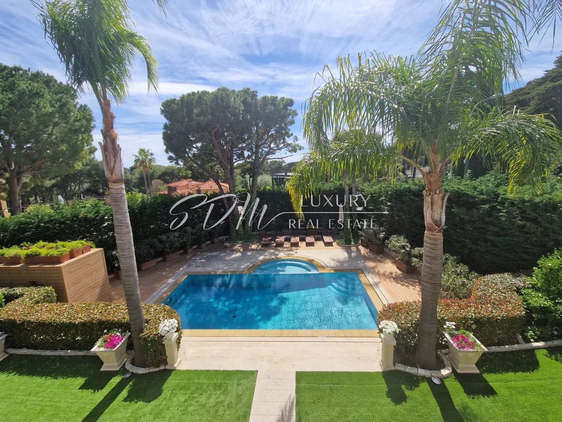 Villa in Saint-Jean-Cap-Ferrat, Provence-Alpes-Côte d'Azur, France 3 - 12762999